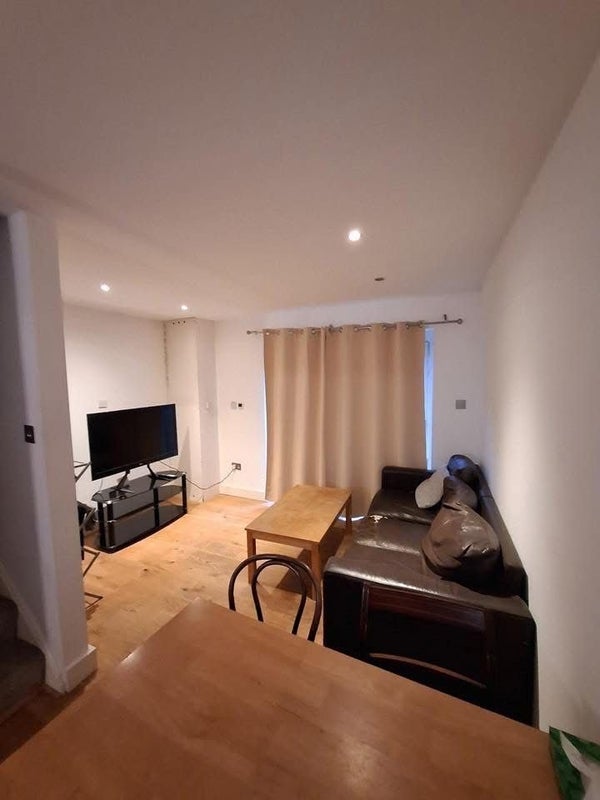 Room Brunswick Quay in Greater London