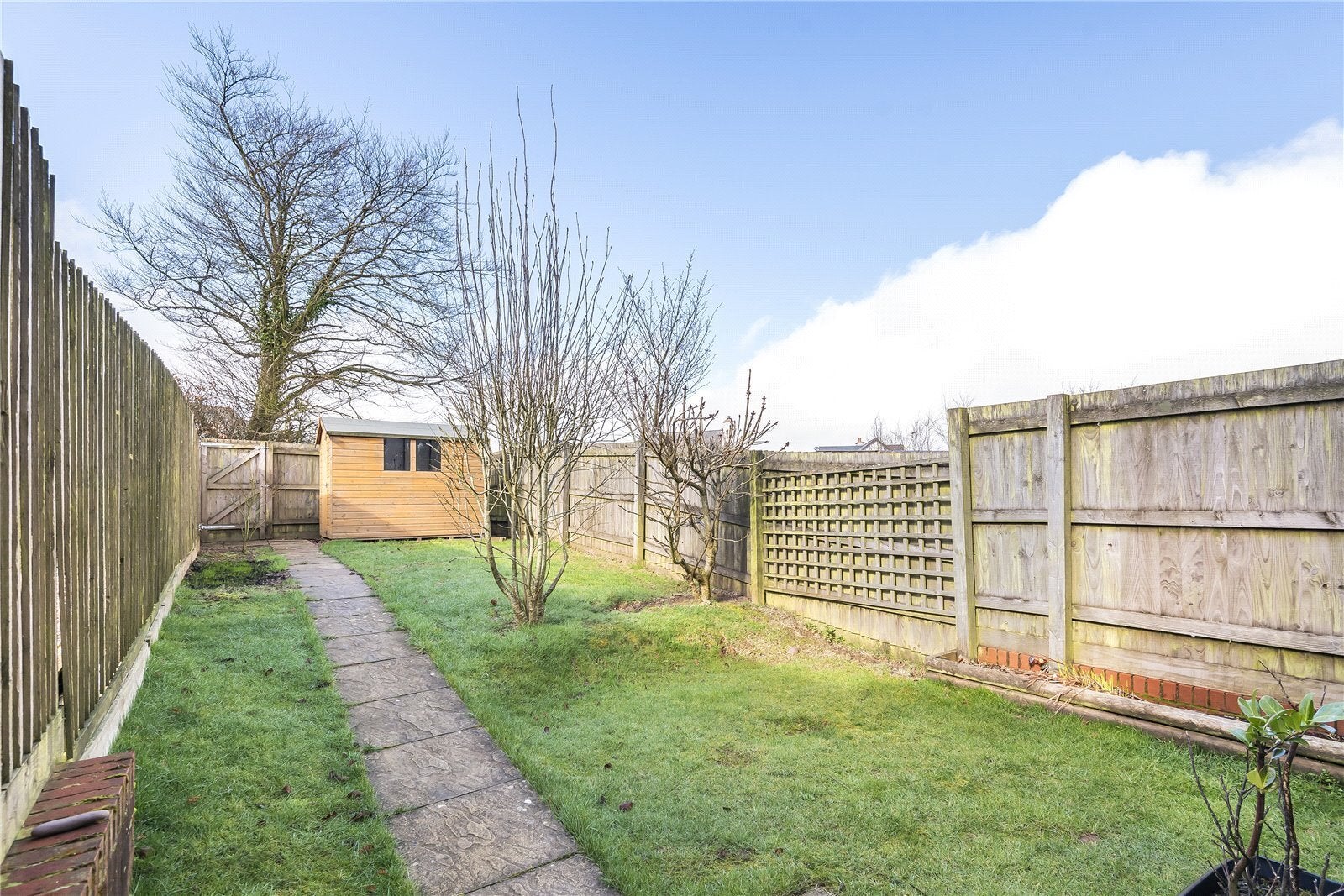 House Meadow Close in Wheddon Cross
