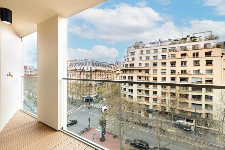 Flat Rue Michel-Ange in Paris