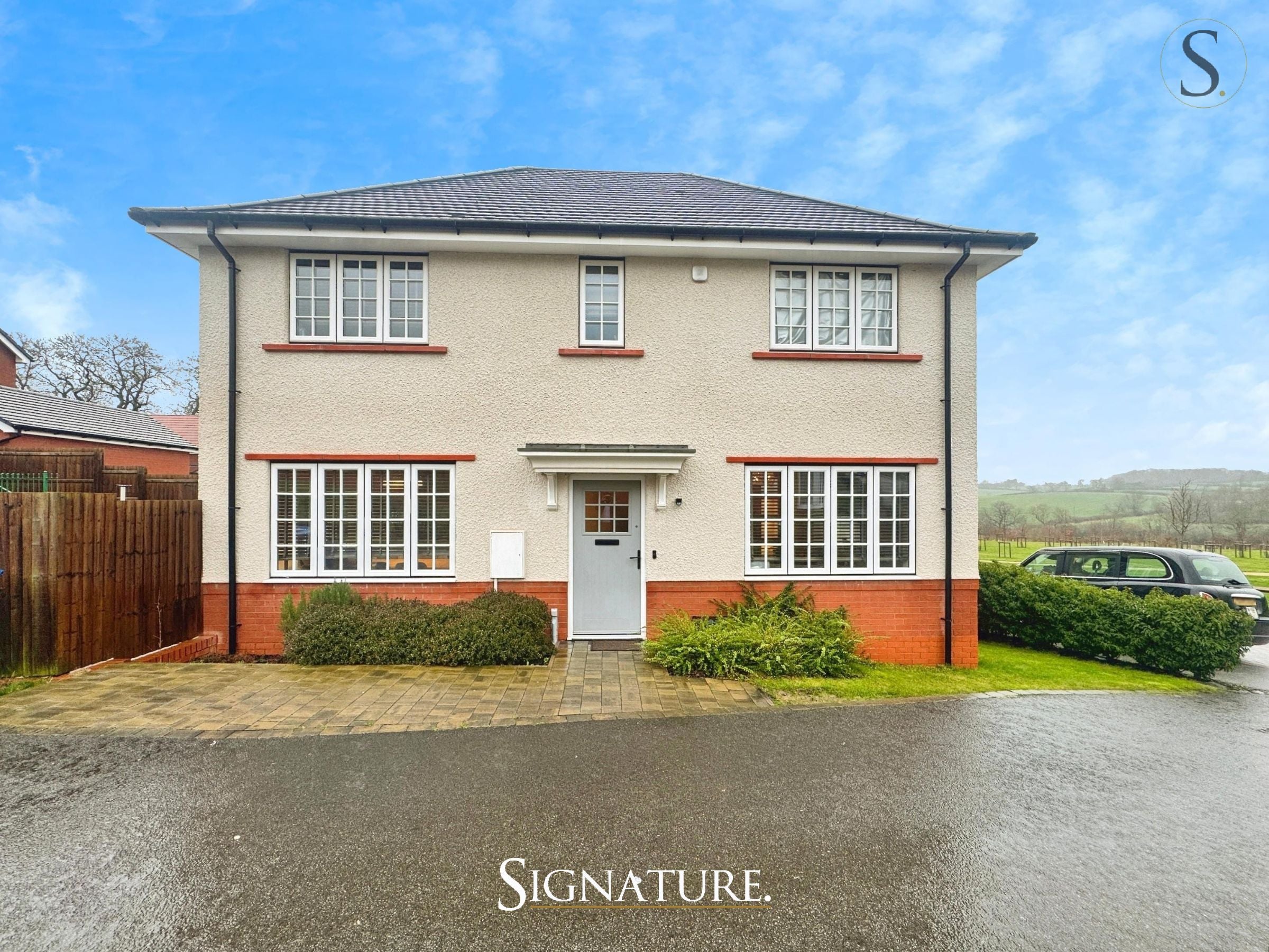 House Zouche Way in Harborough