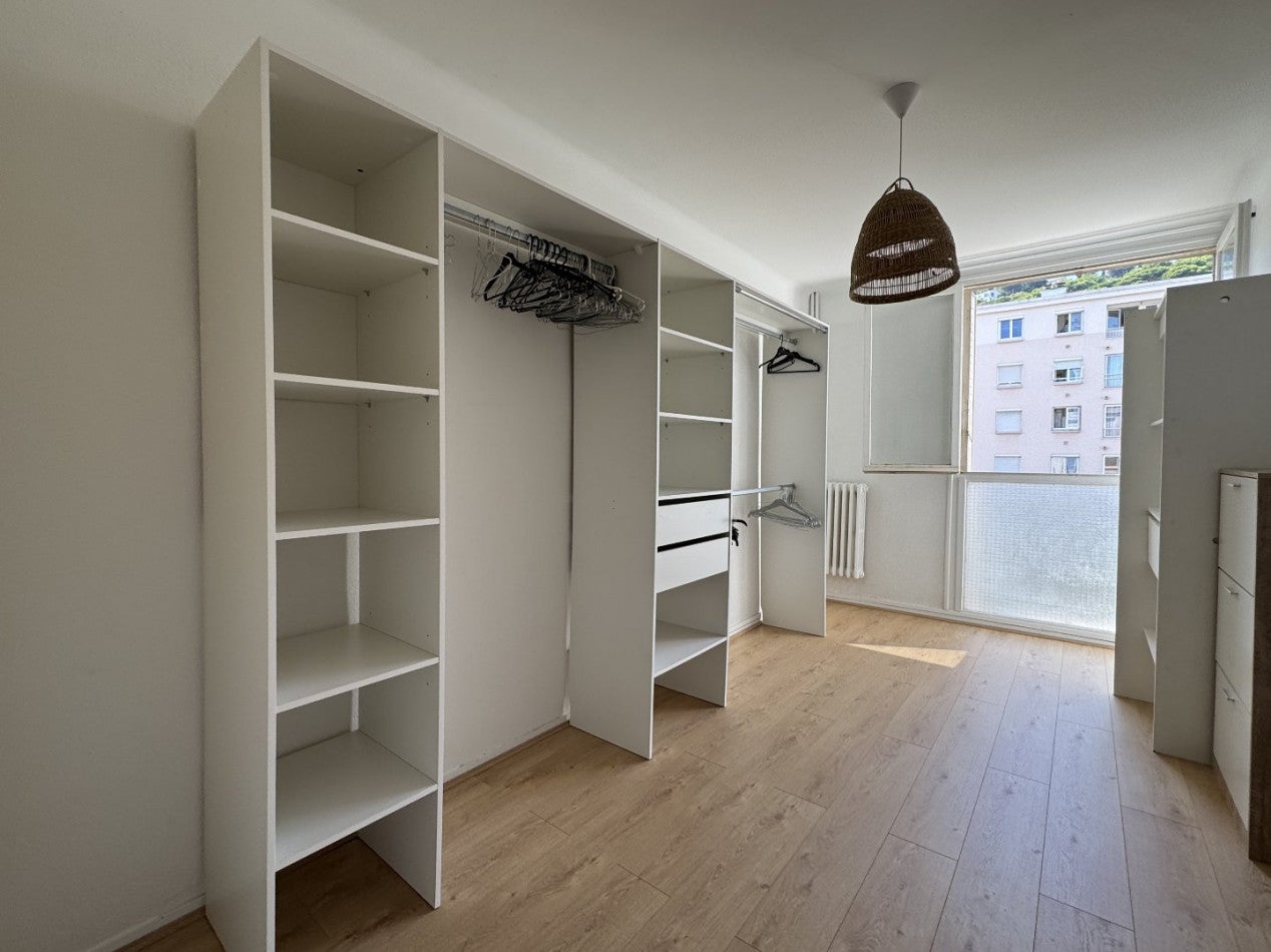 Flat Rue Paul Valéry in Sète