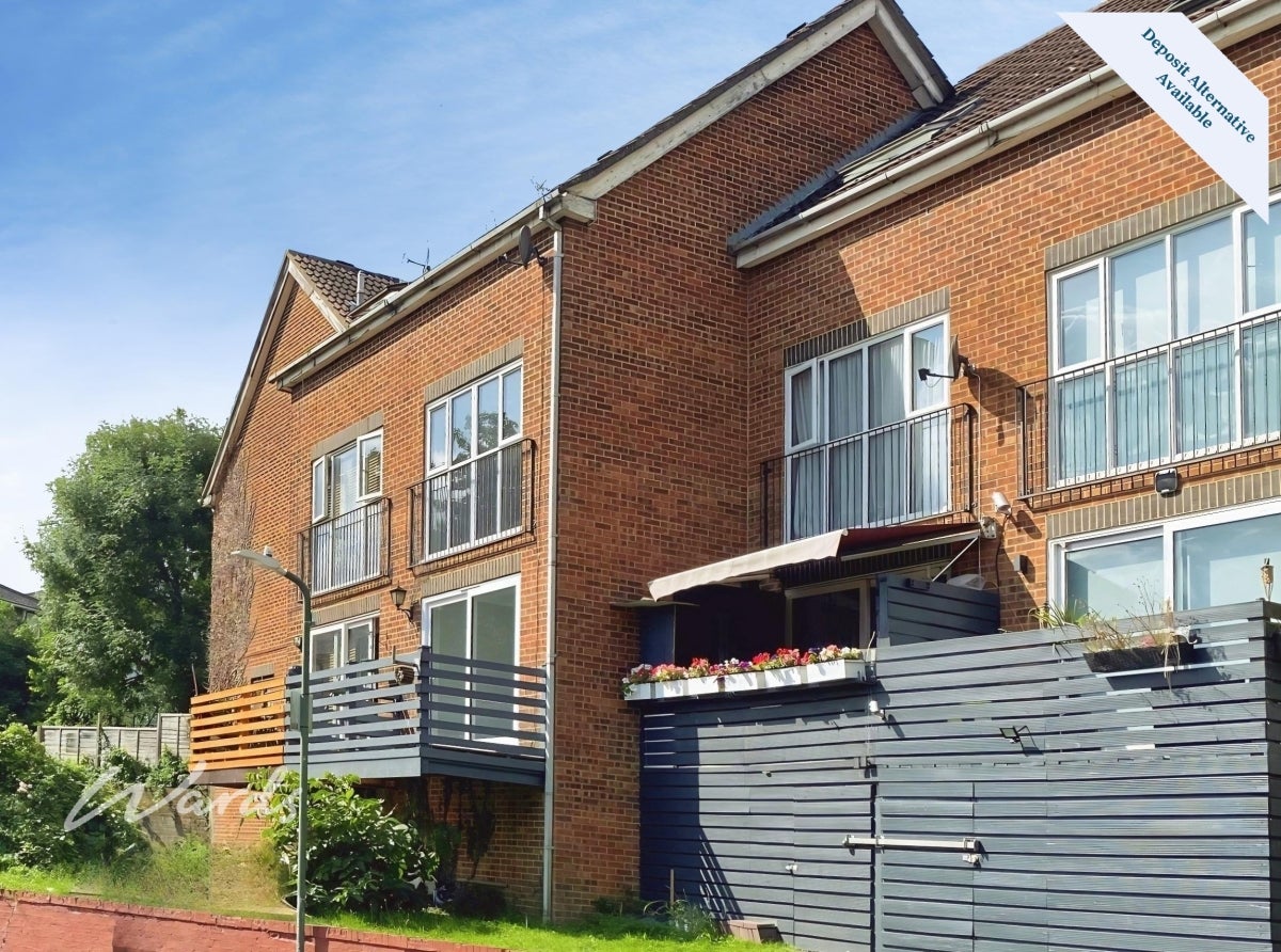 House Lesley Place in Maidstone