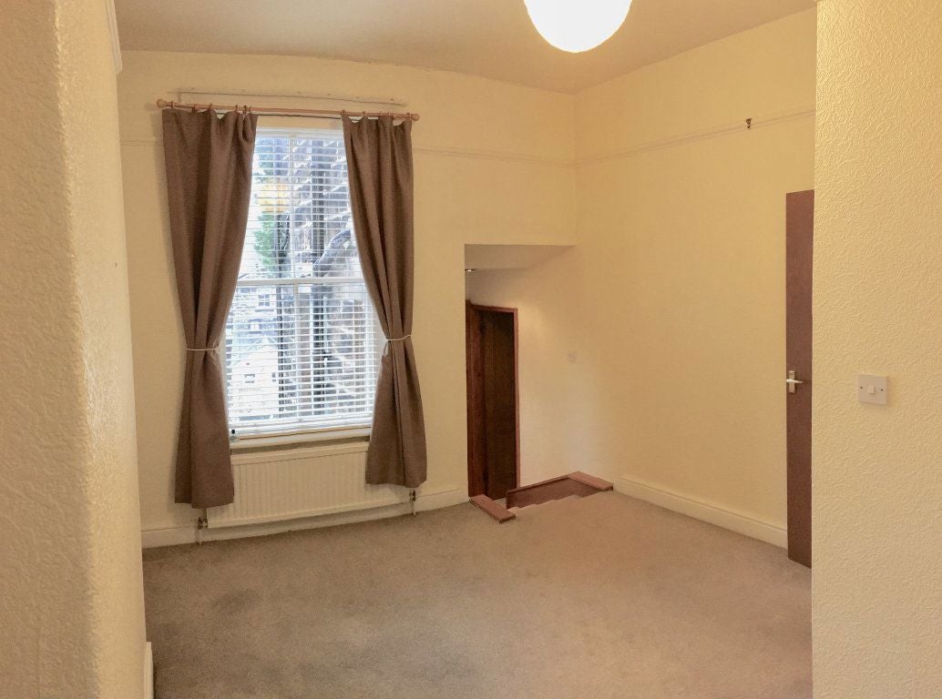Flat Franklin Road in Harrogate