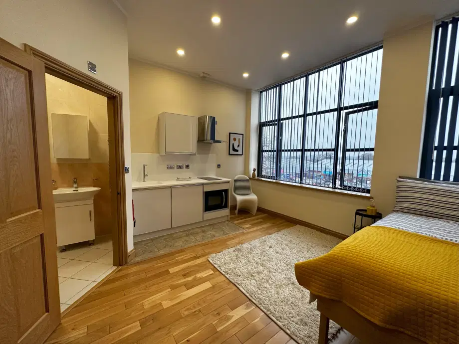 Room Gregory Boulevard in Nottingham