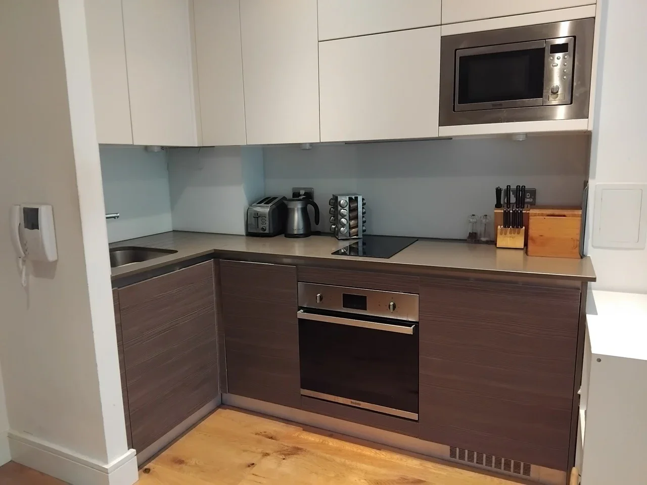 Flat Molesworth Street in Greater London