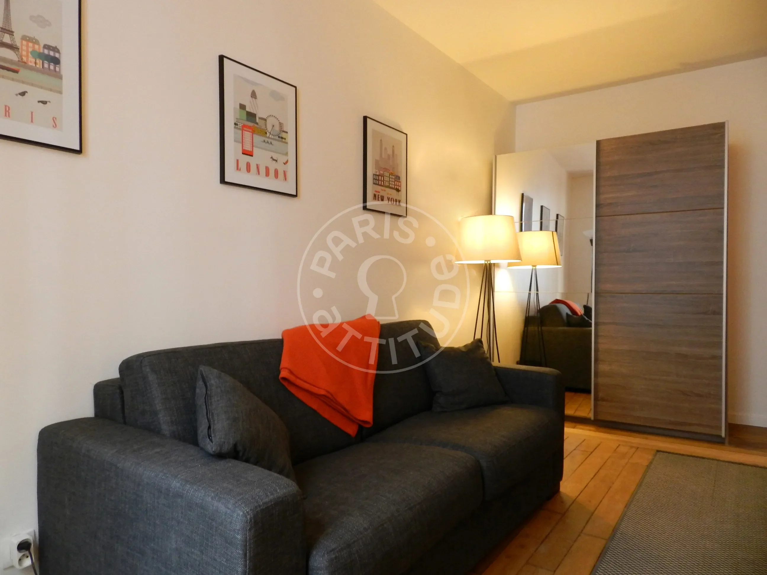 Appartement Rue Brey à Paris