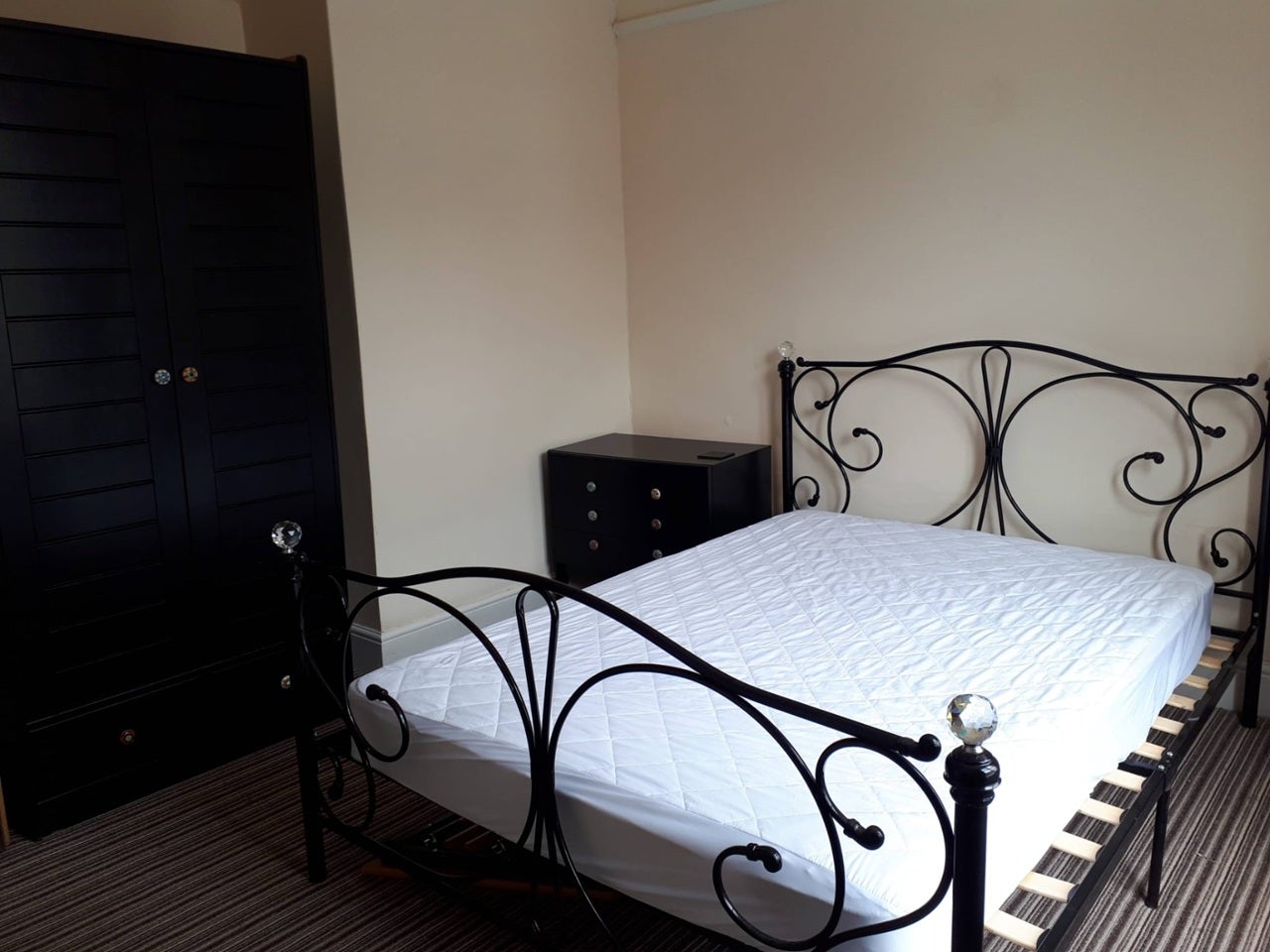 Flat Denham Road in Sheffield
