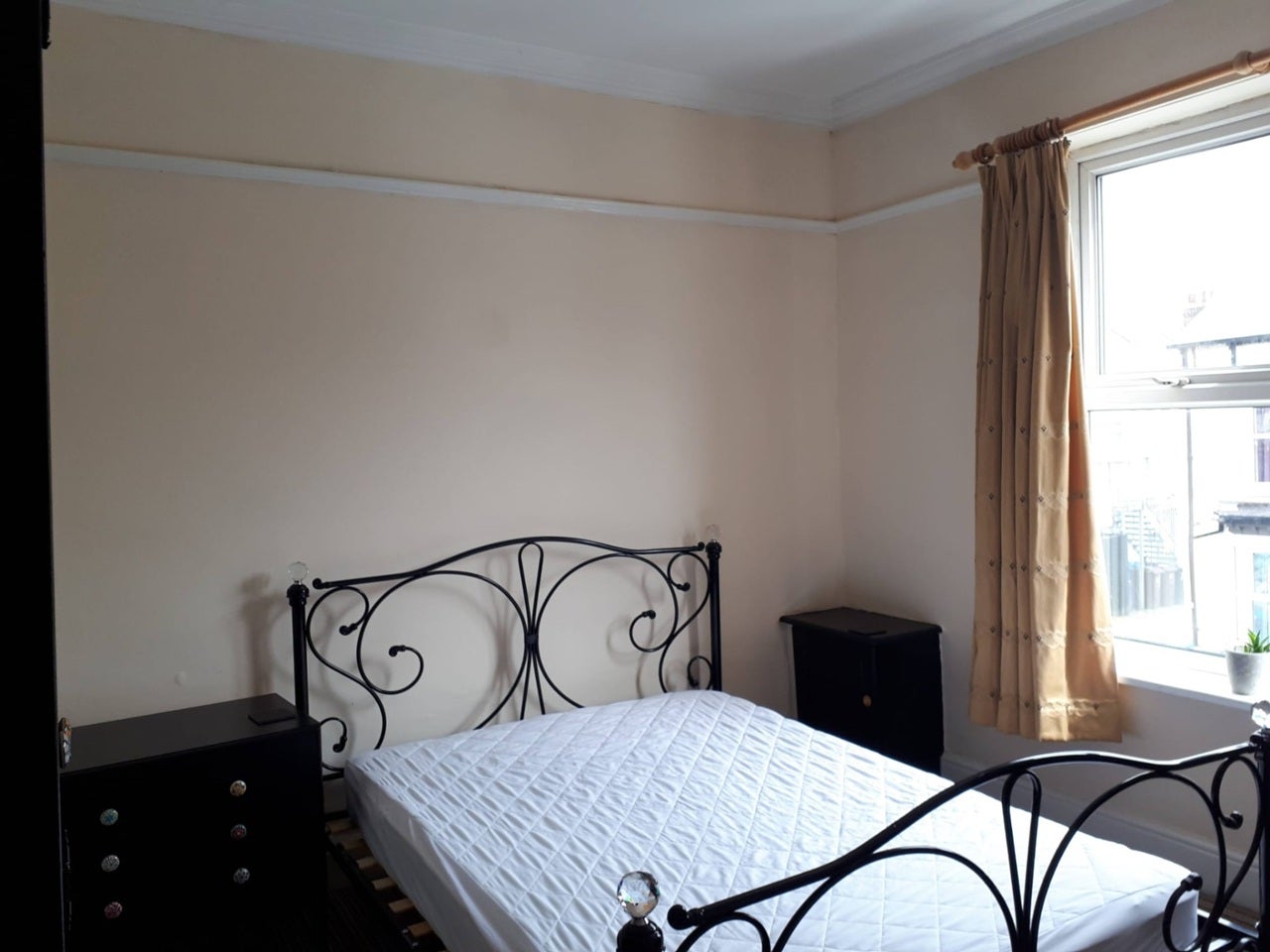 Flat Denham Road in Sheffield