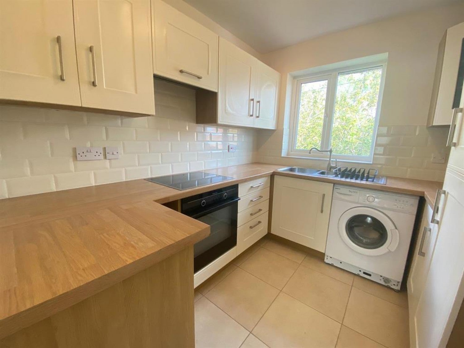 Flat Caslon Crescent in Stourbridge