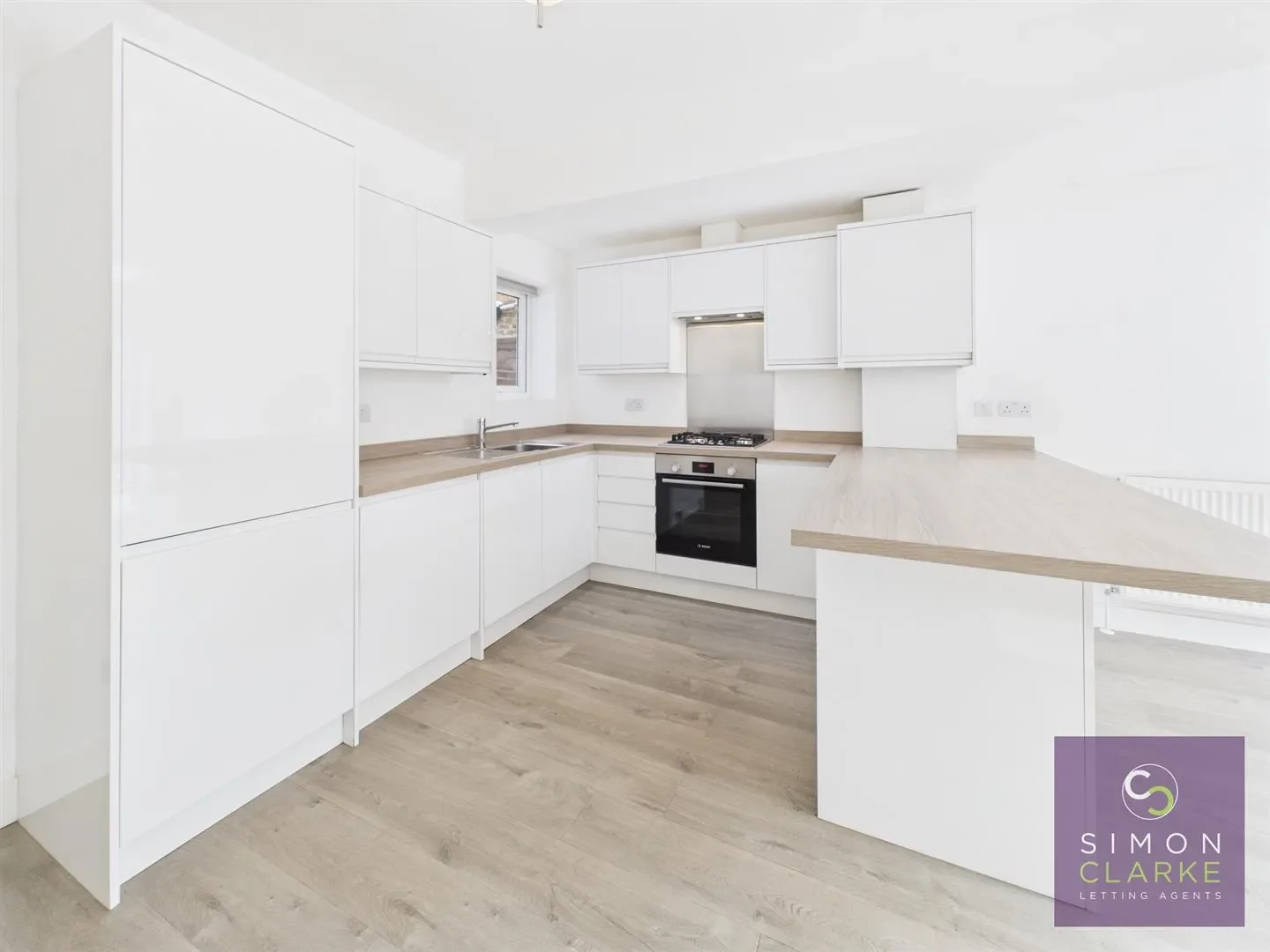 Flat Beresford Road in Greater London