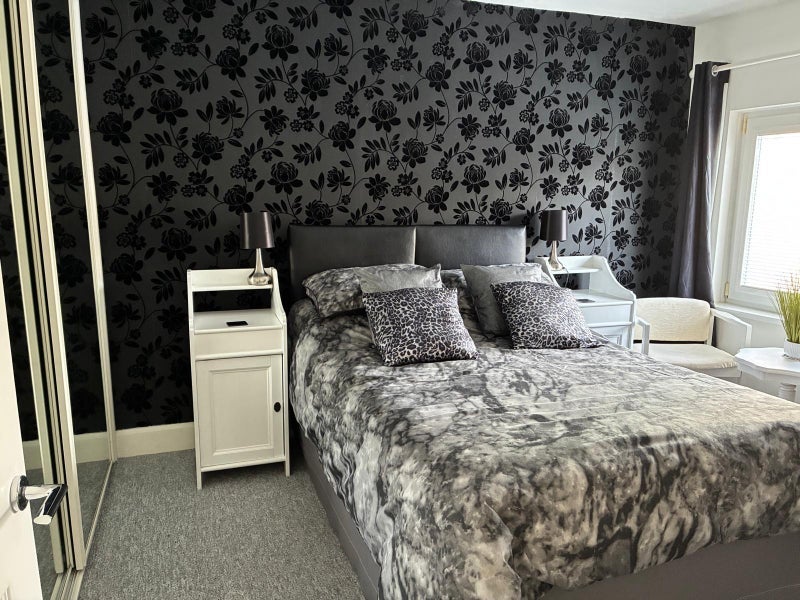 Room Heron Gardens in Bristol
