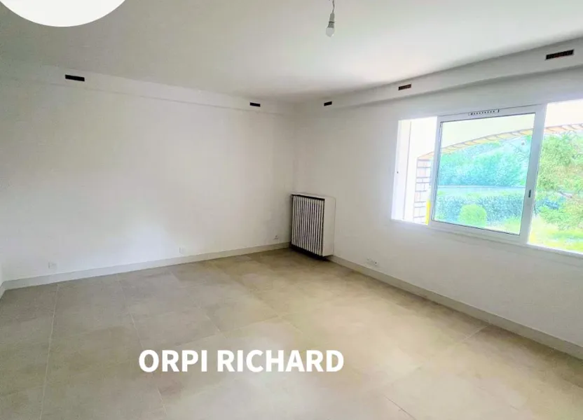 Flat Chemin de Lombard in Six-Fours-les-Plages