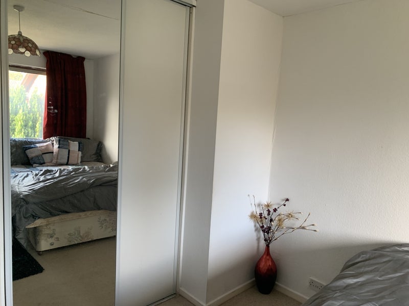 Room Selborne Road in Greater London