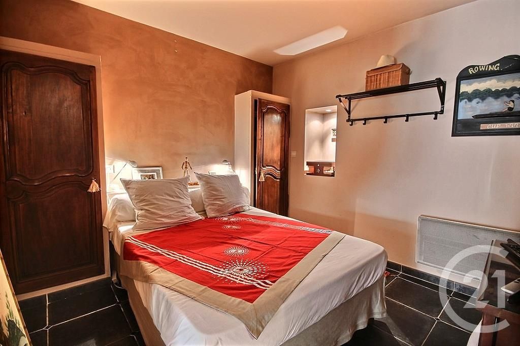 Flat Rue Vieneuve in Avignon