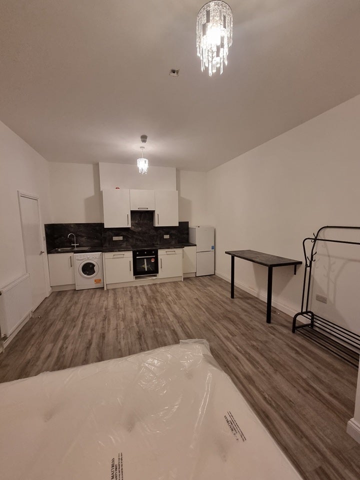 Room Derby Road in Nottingham