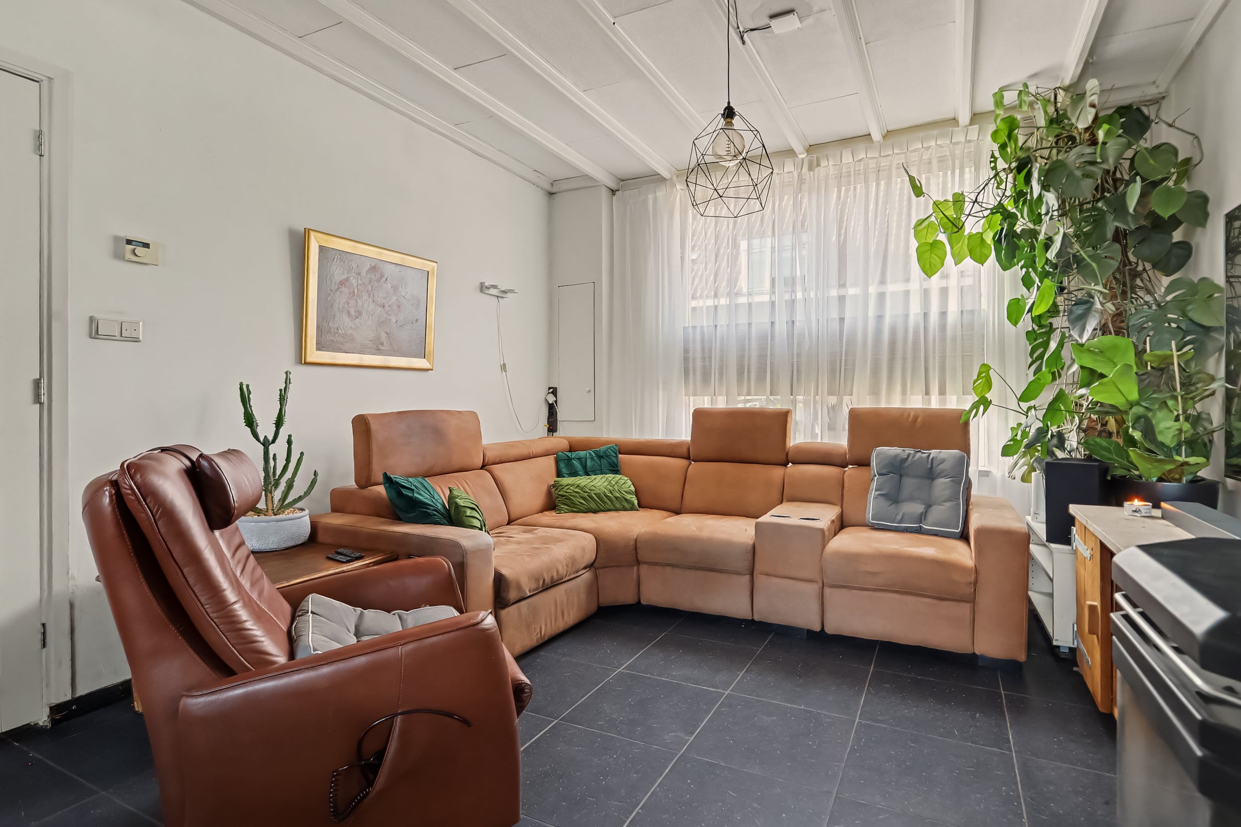 Twee-onder-één-kap te koop: Doctor Ariënsstraat 5, Goirle