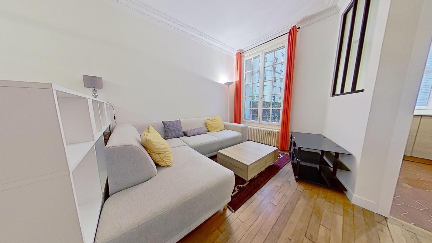 Appartement Rue Quinault à Paris
