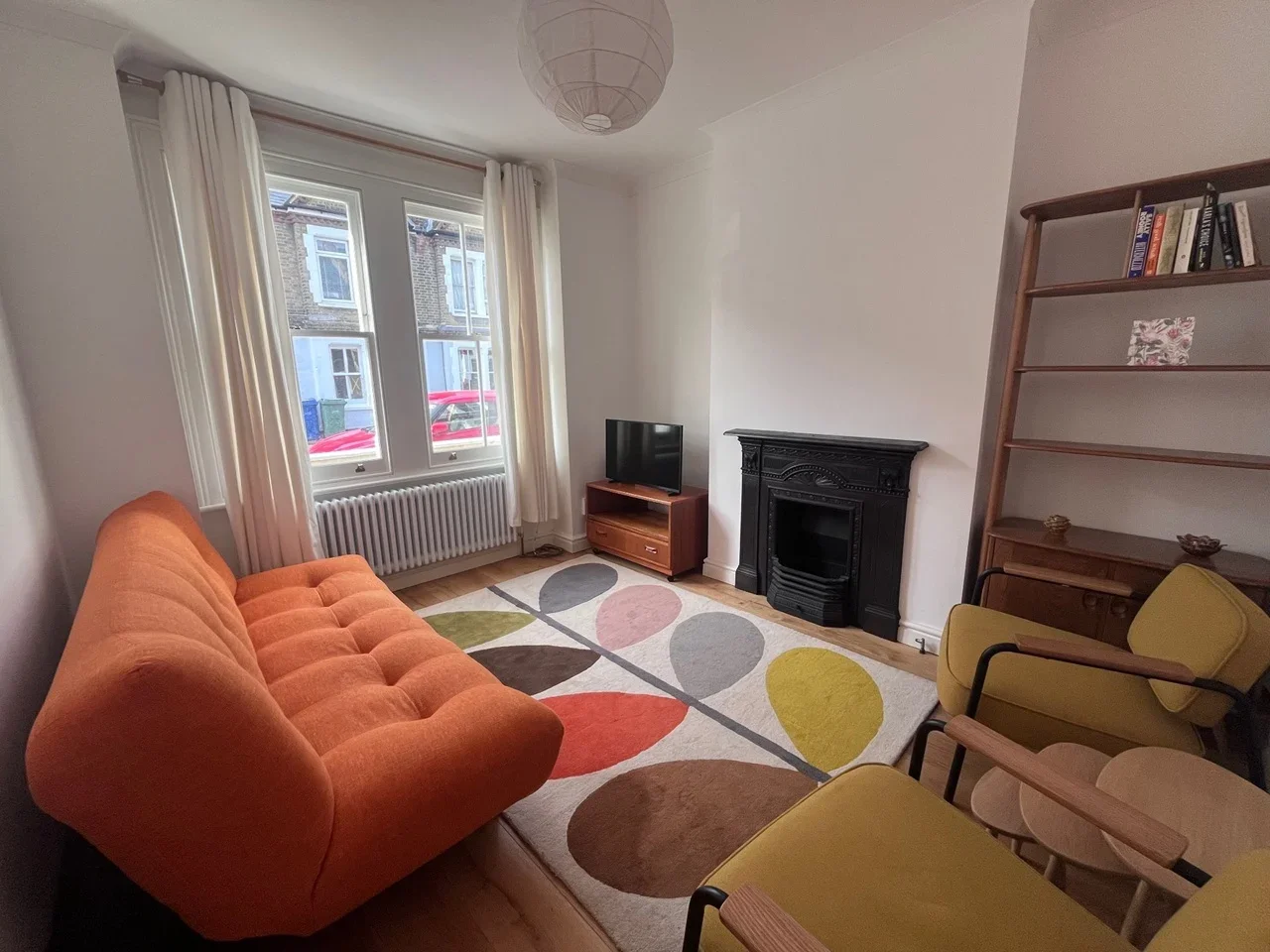 Flat Aylesbury Road in Greater London