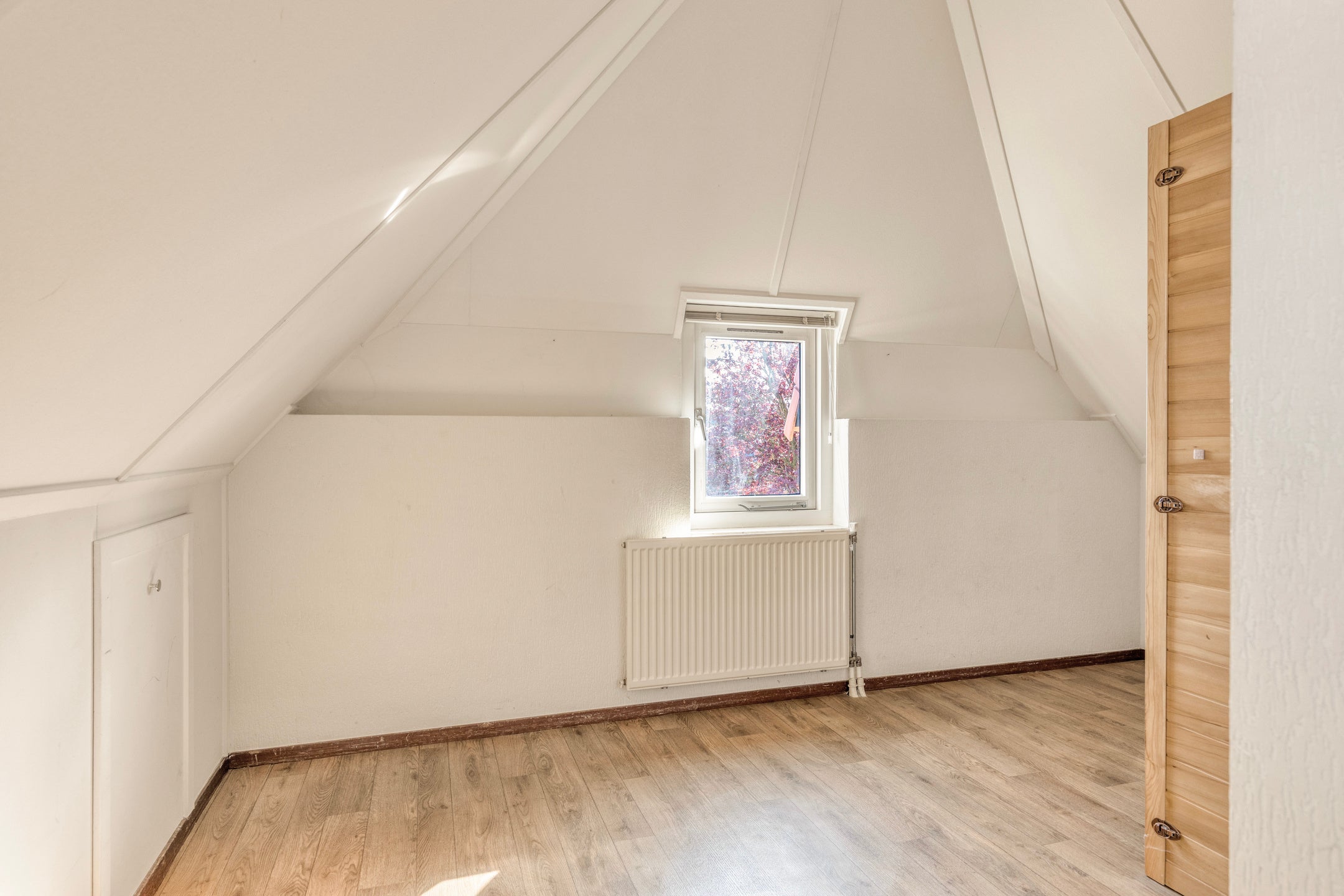 Vrijstaande woning te koop: IJsvogel 6, Lathum