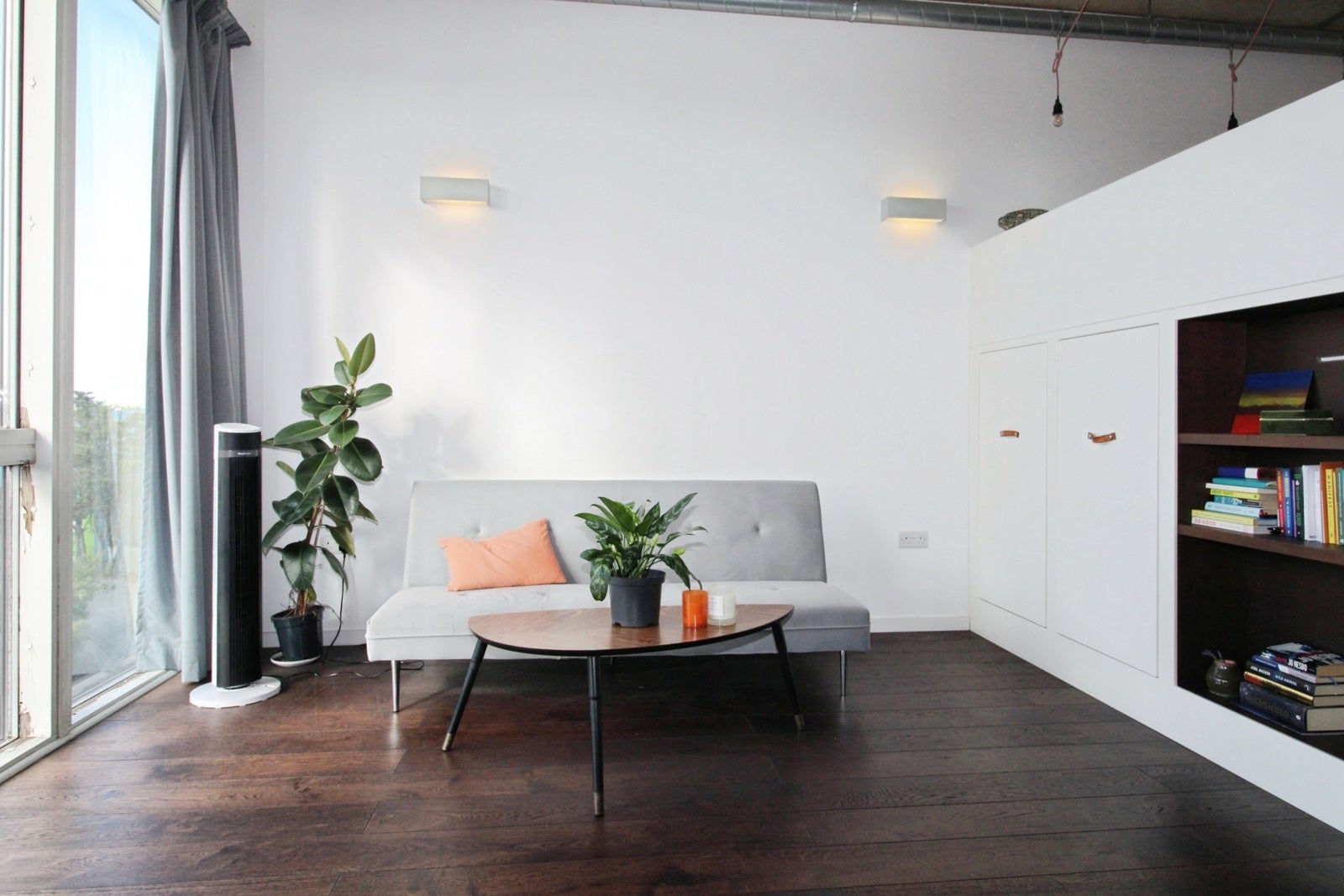 Flat Brickfield Road in Greater London