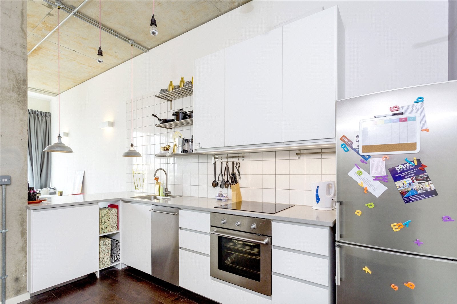 Flat Brickfield Road in Greater London