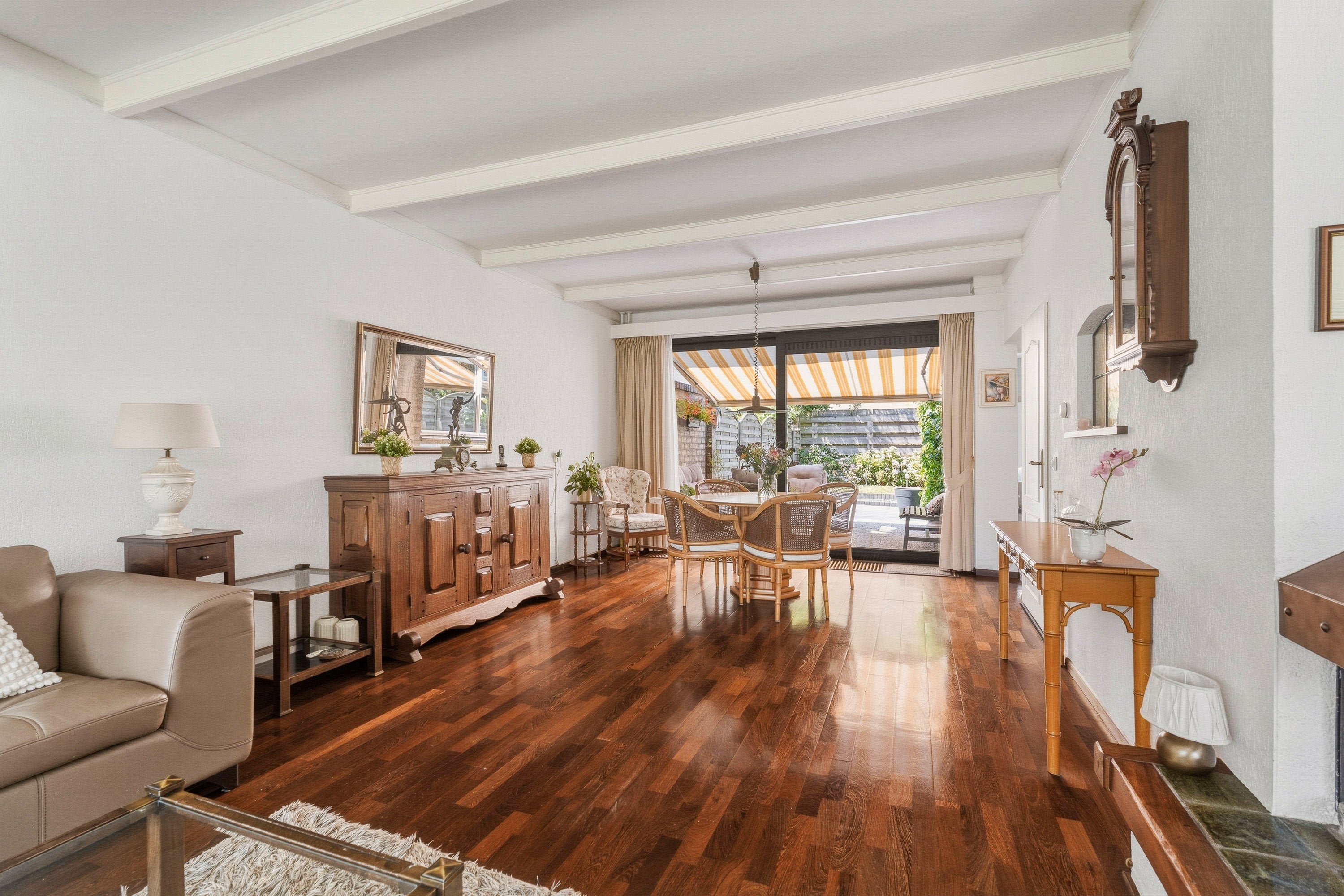 Tussenwoning te koop: Elsweide 63, Zevenaar