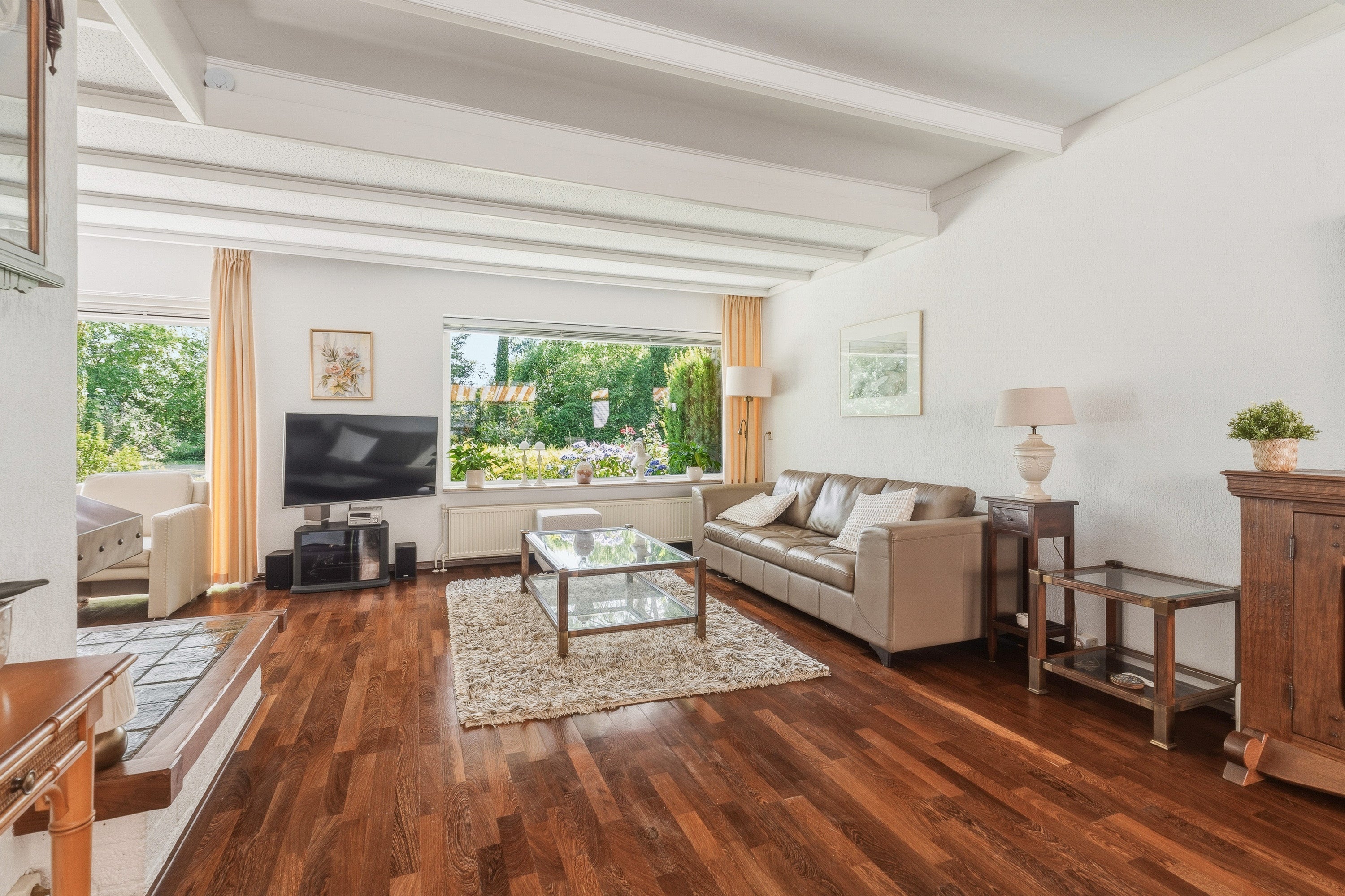 Tussenwoning te koop: Elsweide 63, Zevenaar