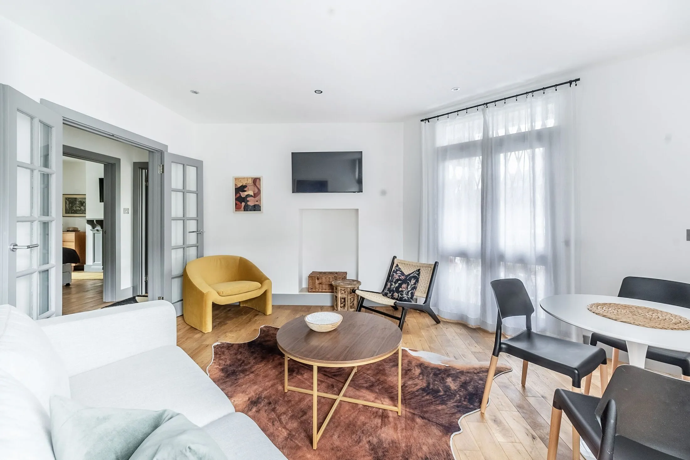 Flat Burnaby Street in Greater London