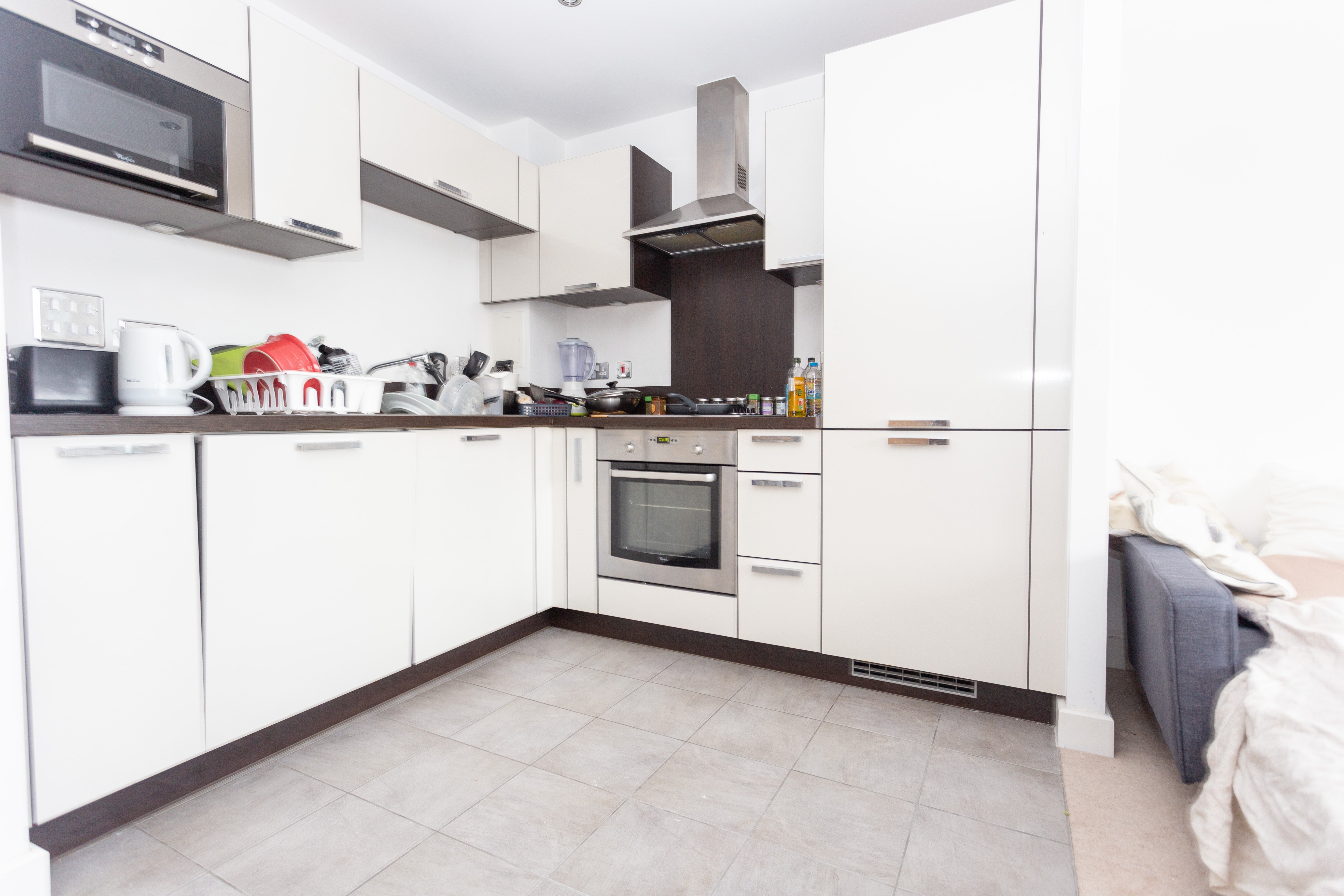 Flat Surrey Quays Road in Greater London