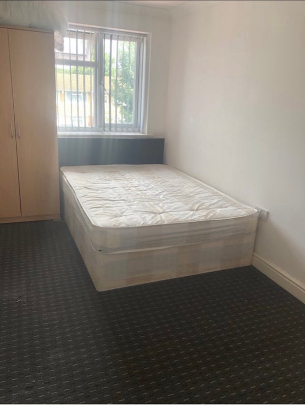 Room Welbeck Road in Maidenhead