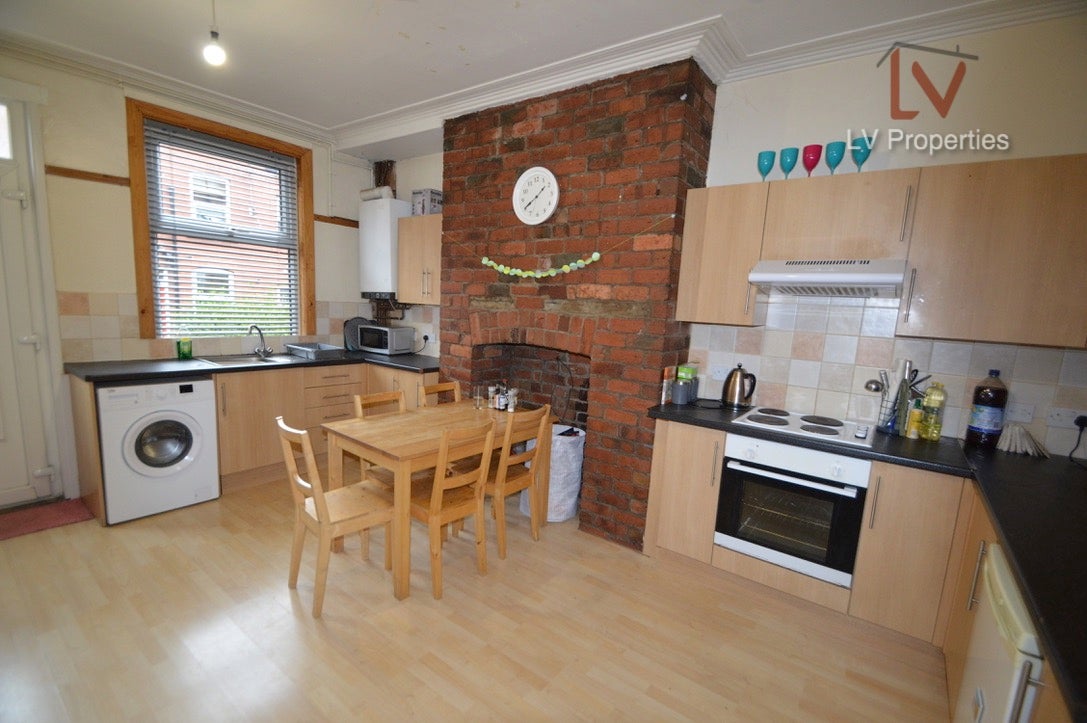 House Estcourt Avenue in Leeds