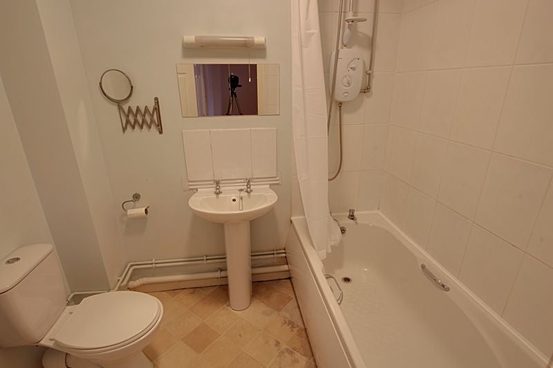Flat Chantry Gardens in Southwick
