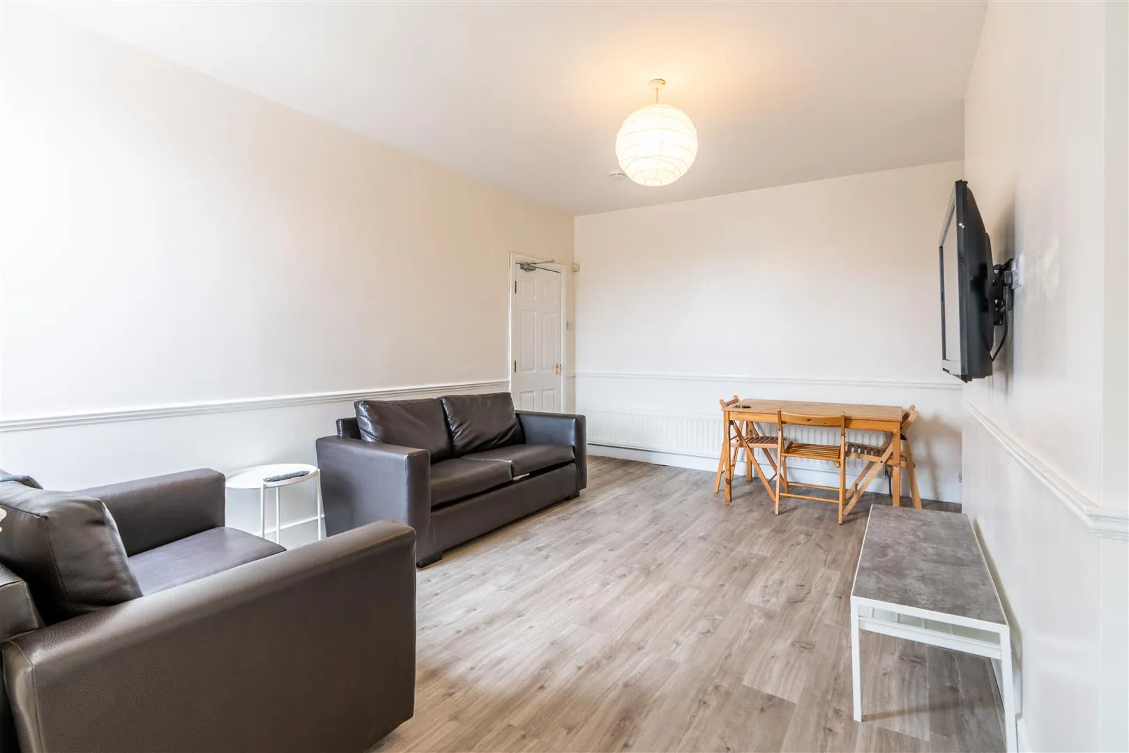 Flat Fern Avenue in Newcastle upon Tyne