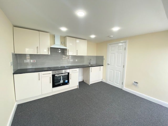 Flat Evesham Road in Leicester