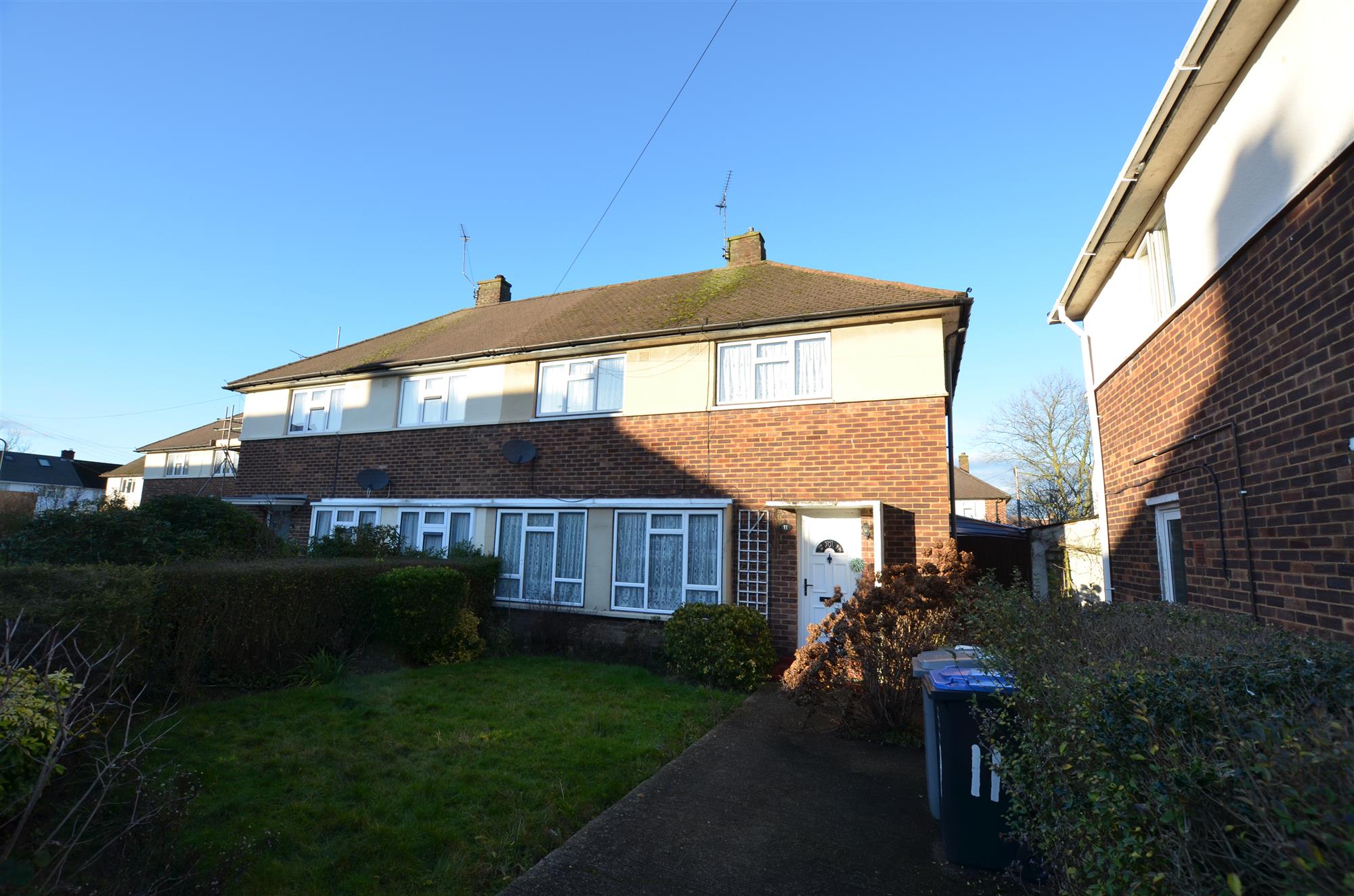 House Laburnum Grove in Greater London