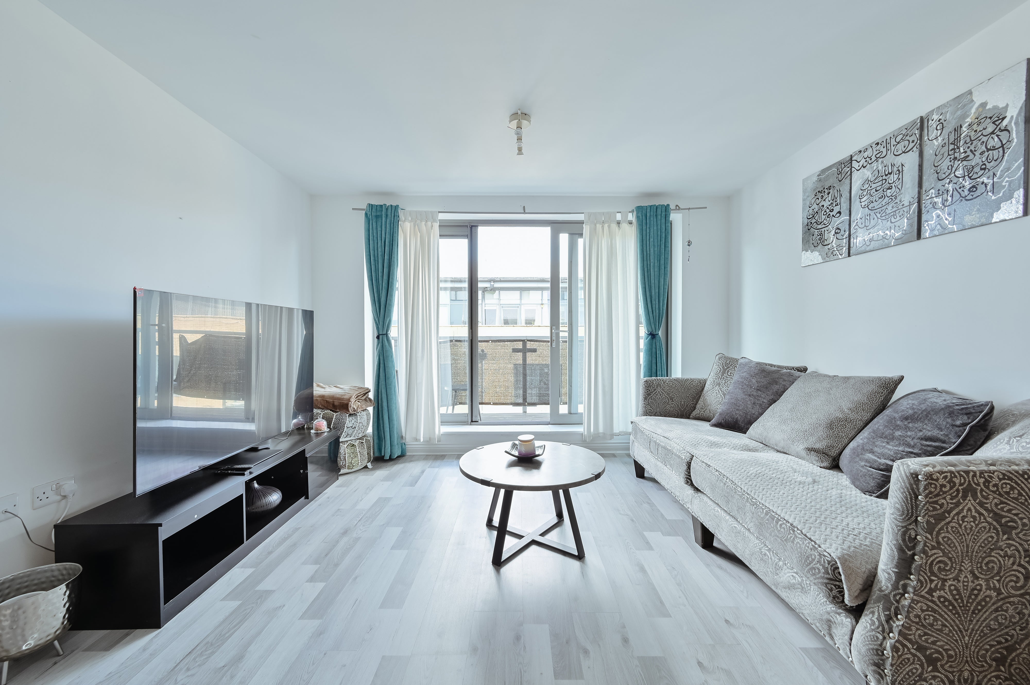 Flat Ashleigh Court in Preston