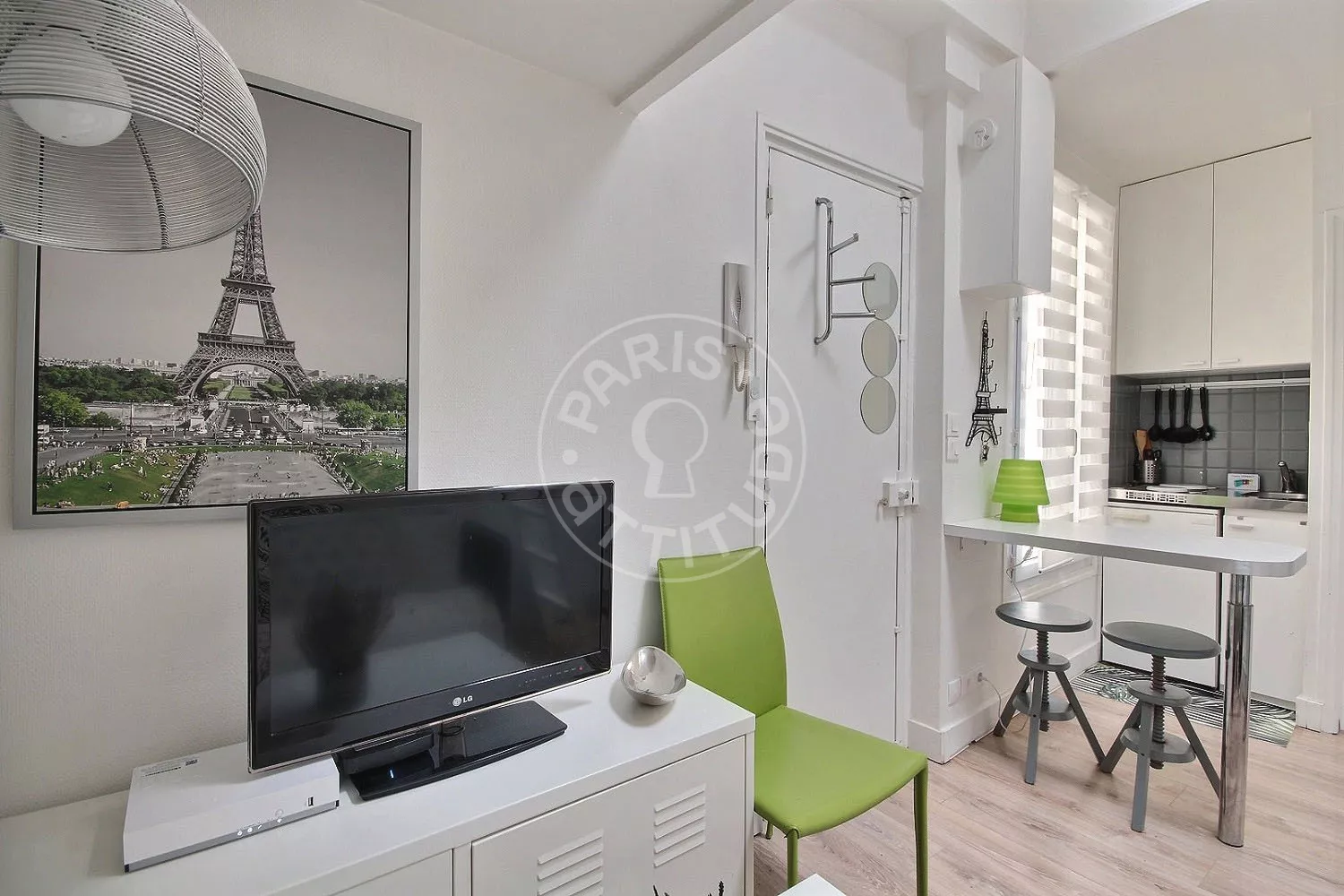 Appartement Rue de l'Annonciation à Paris
