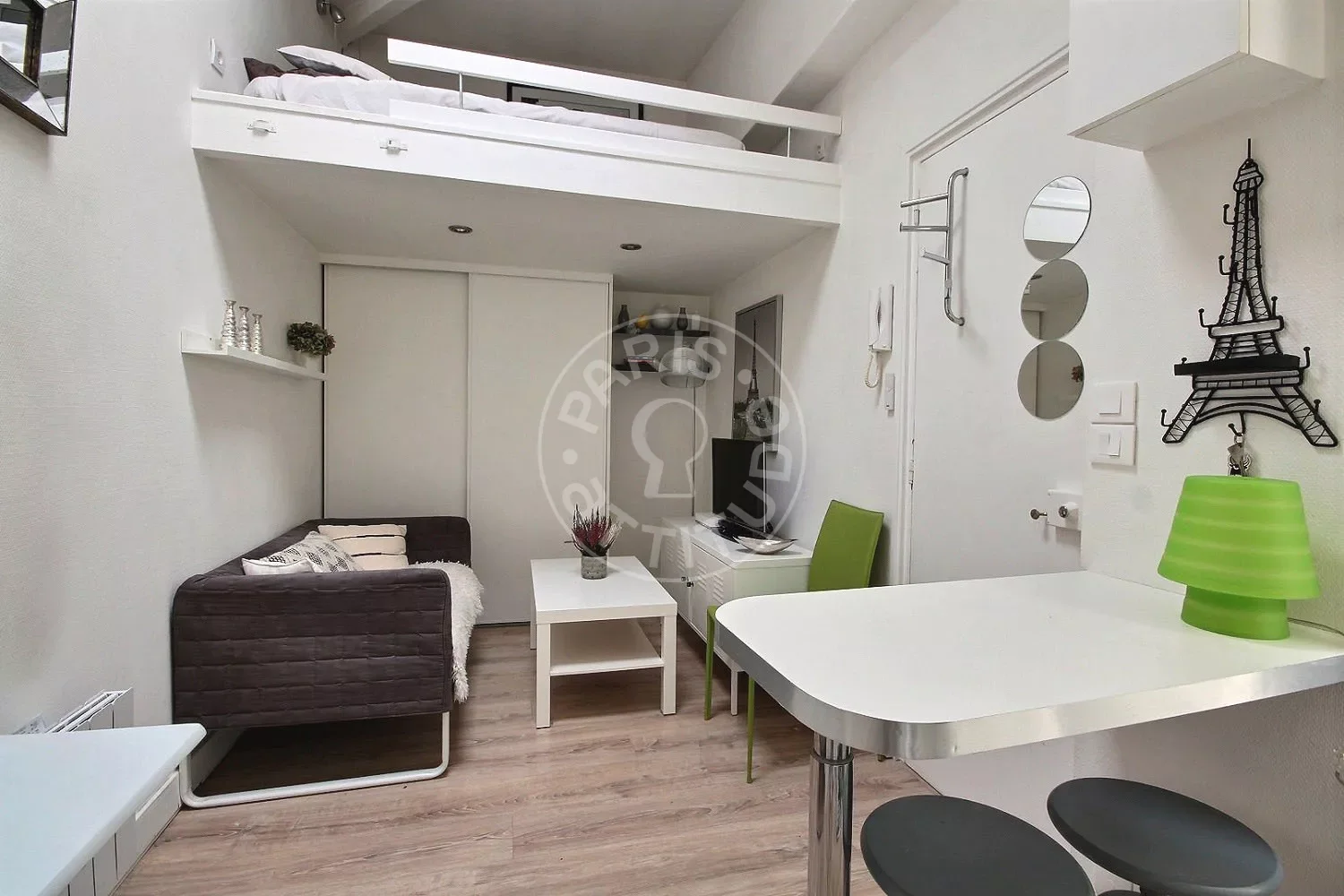 Appartement Rue de l'Annonciation à Paris