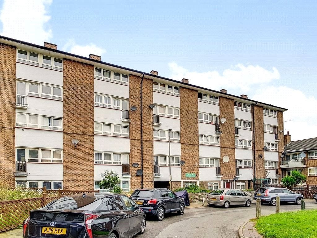 Flat Stoford Close in Greater London