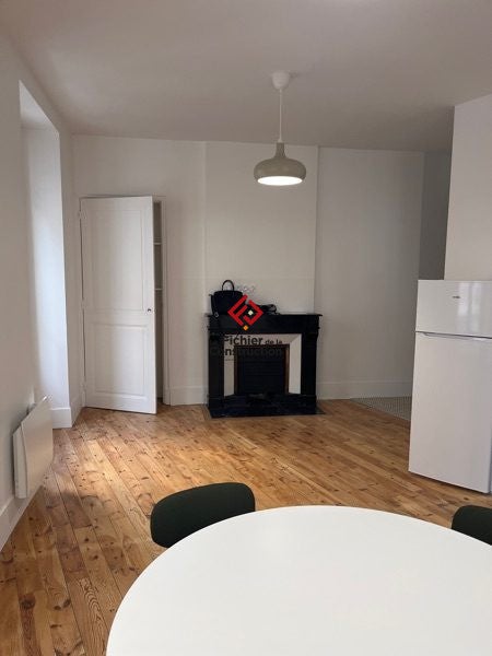 Appartement Rue Charles Tartari à Grenoble