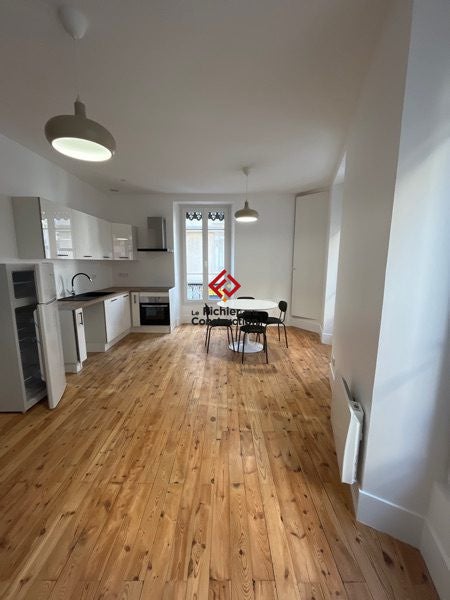 Appartement Rue Charles Tartari à Grenoble