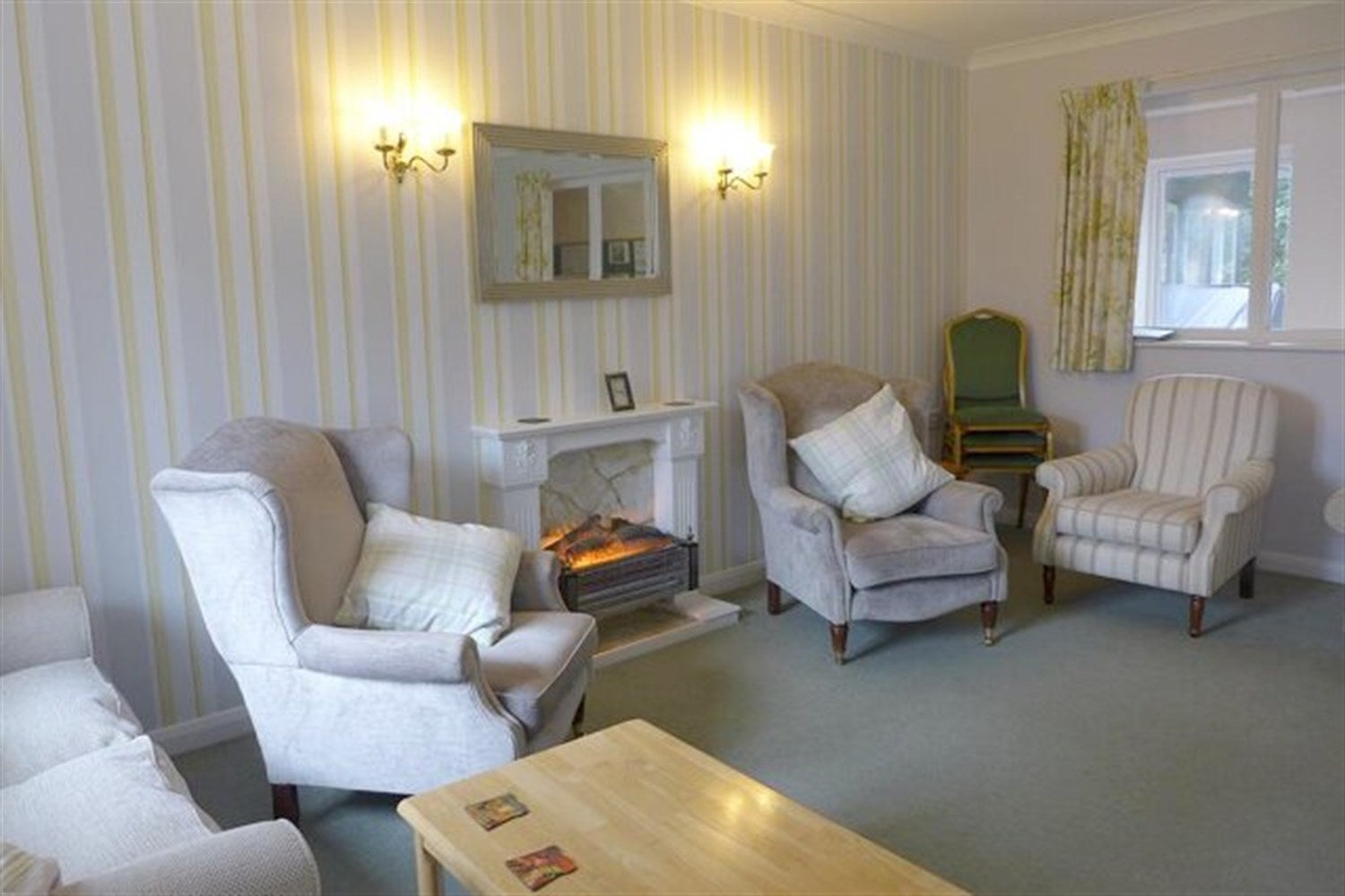 Flat James Close in Havant