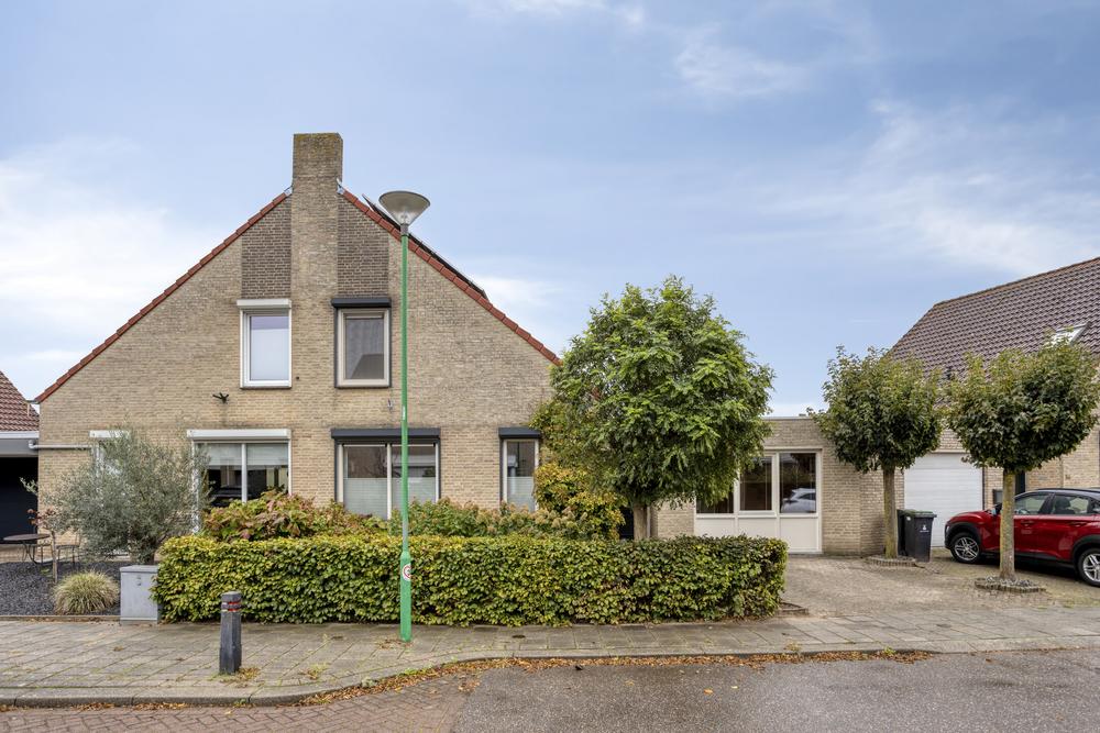 Huis Standerdmolen 38 in Herten