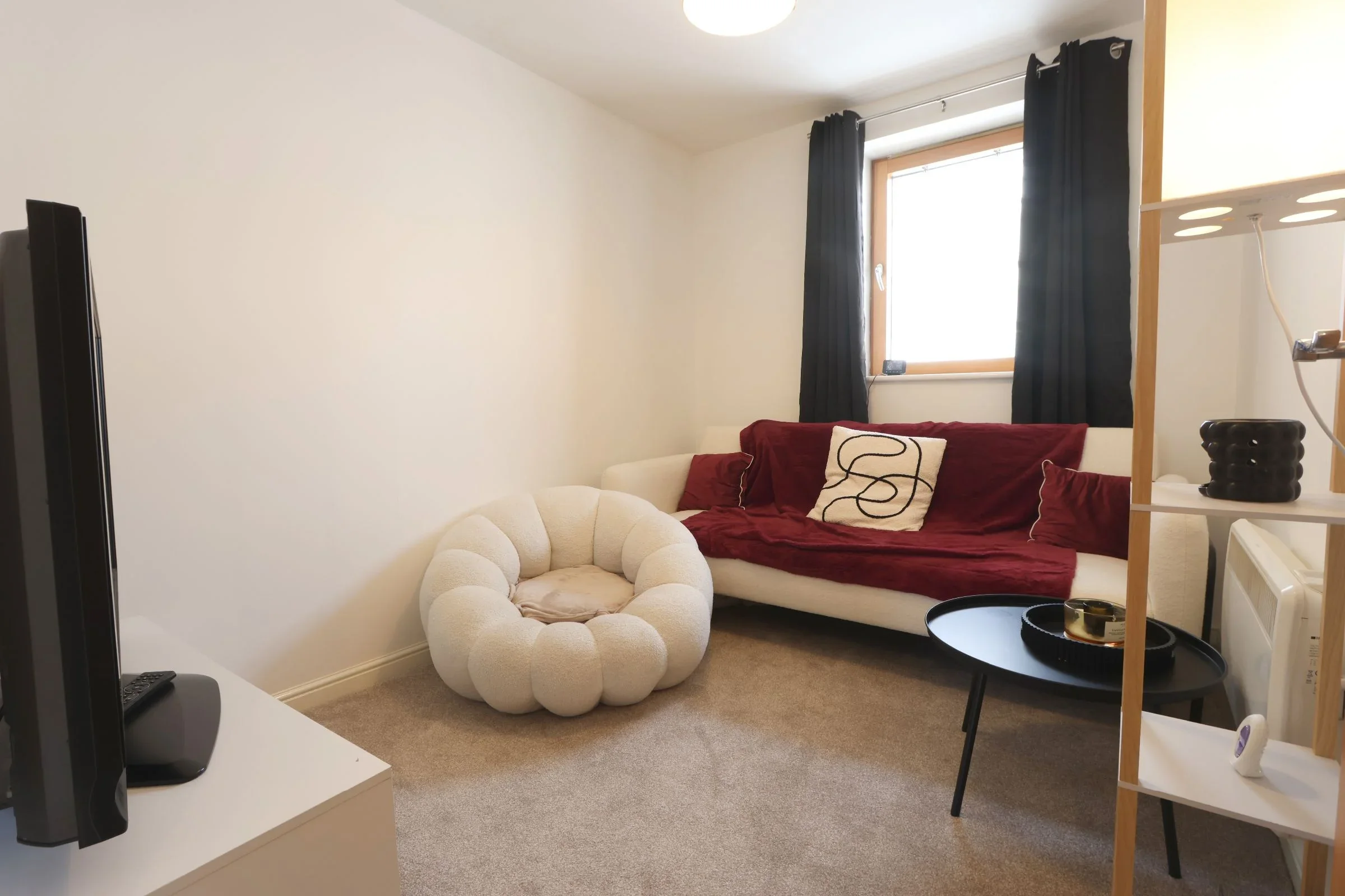 Flat The Quadrant in Bristol