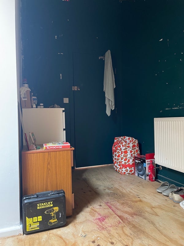 Room Overbury Road in Greater London