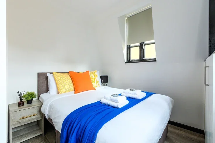 Flat Bouverie Place in City of Westminster