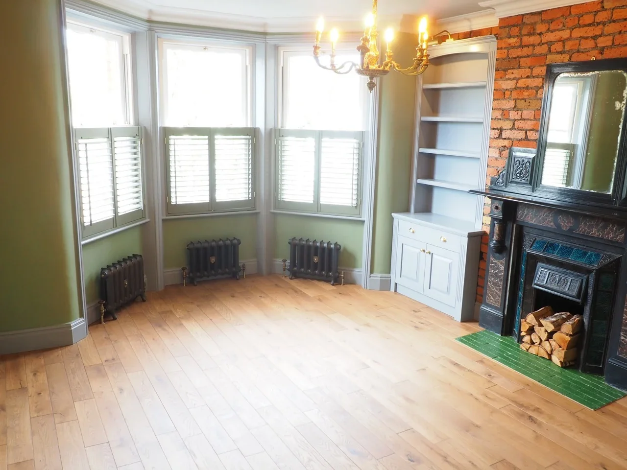 Flat St Ann's Road in Greater London