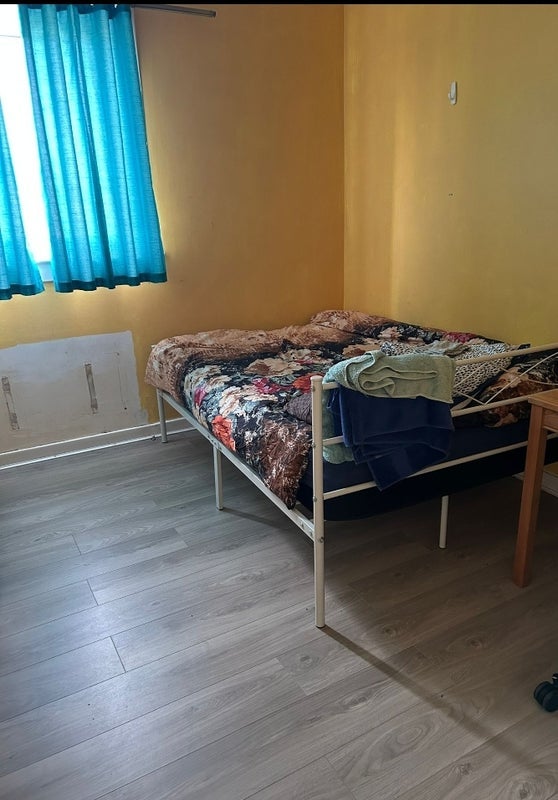 Room Westray Square in Glasgow