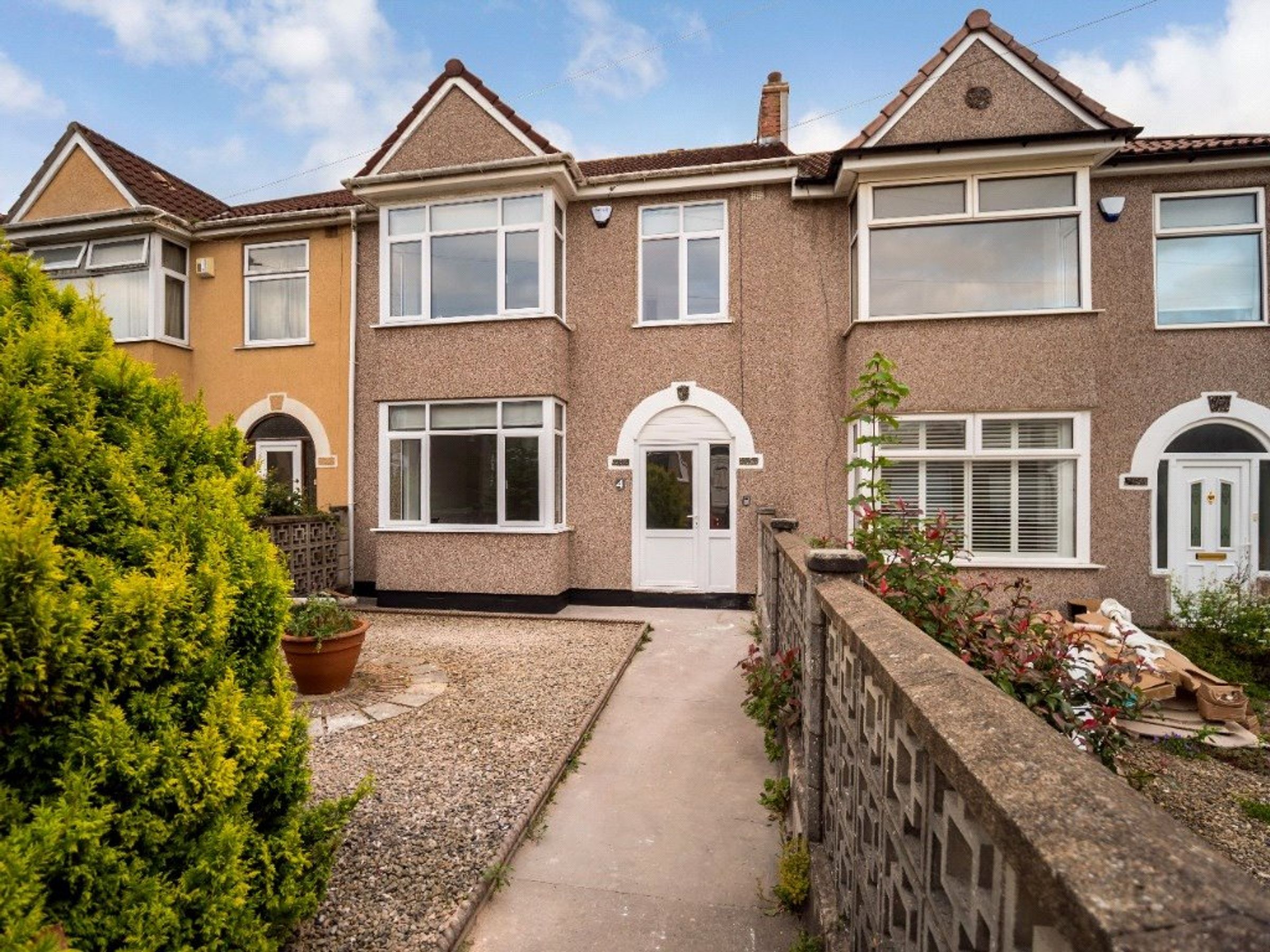 House Charlton Avenue in Filton