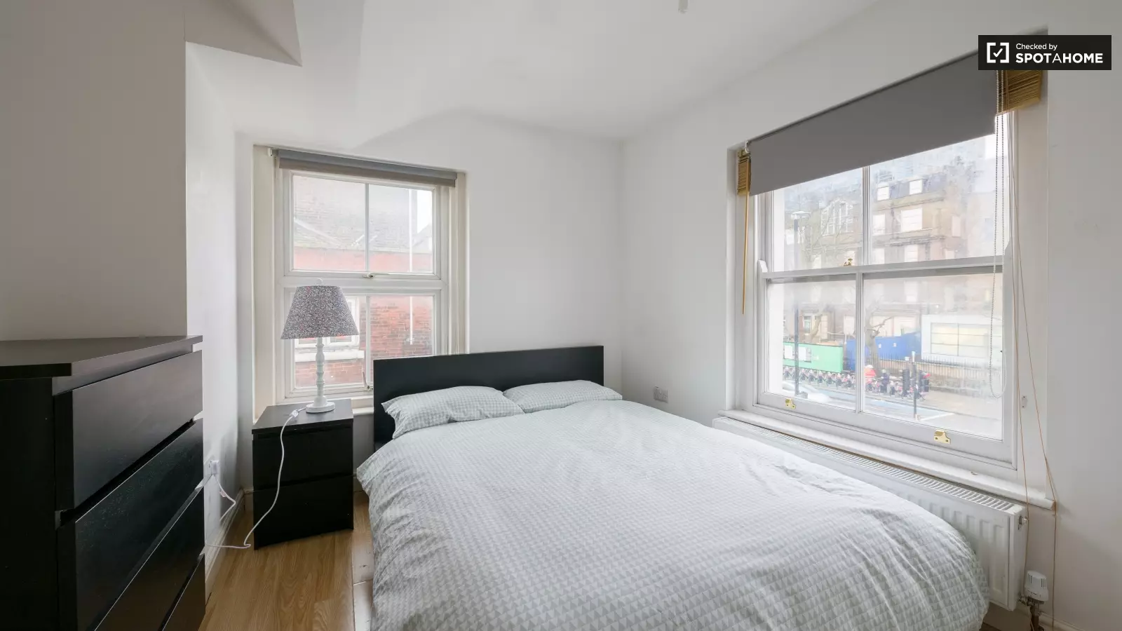 Flat Durward Street in Greater London